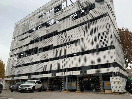 สถานที่จอดรถปริศนากลหลายชั้น